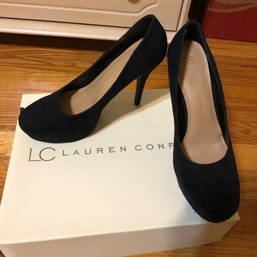 Lauren Conrad brand Black Suede Heels